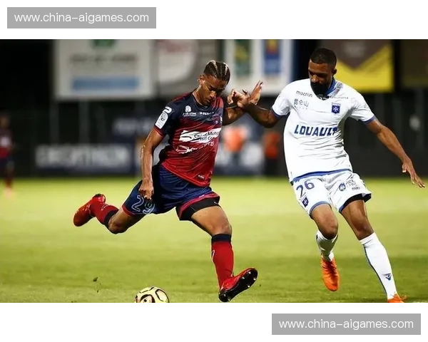 马赛对阵斯特拉斯堡:换帅风波下的欧战资格争夺战,临时主帅首秀迎考验 马赛对阵斯特拉斯堡:换帅风波下的欧战资格争夺战,临时主帅首秀迎考验